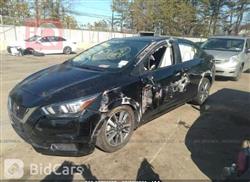 نيسان فيرسا